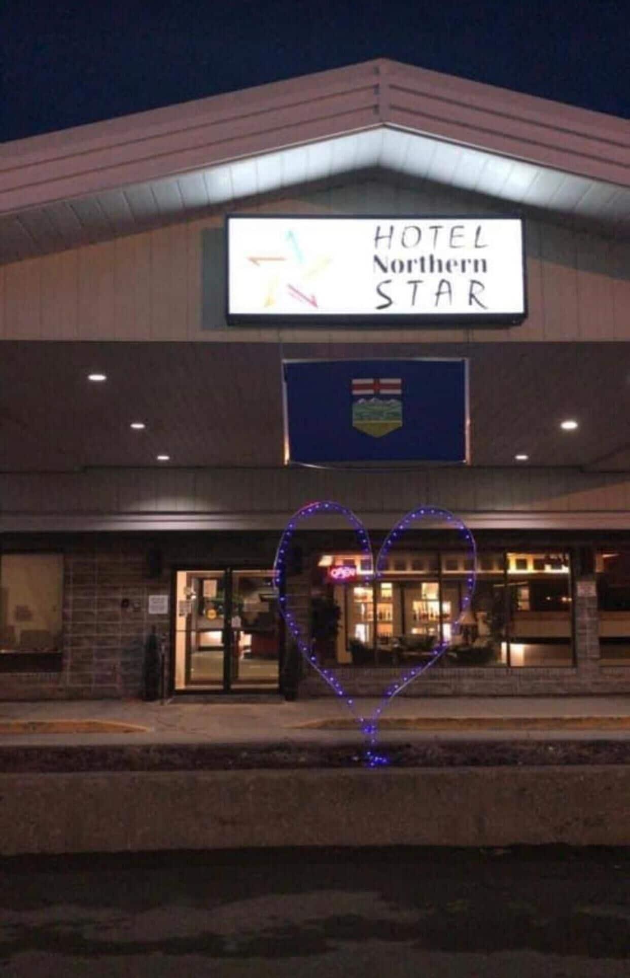 Northern Star Hotel & Convention Center Slave Lake Exterior photo
