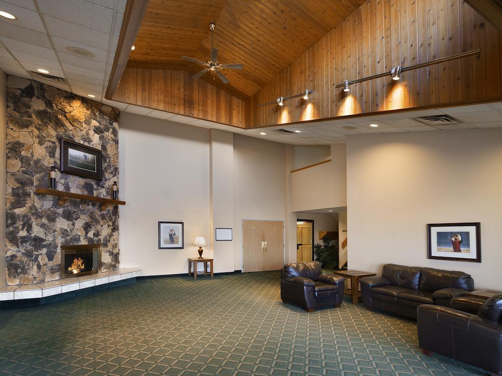 Northern Star Hotel & Convention Center Slave Lake Exterior photo